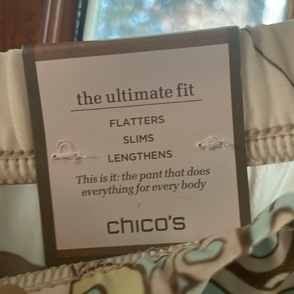 NWT Chicos Palazzo pant, size 3 - Picture 3 of 4